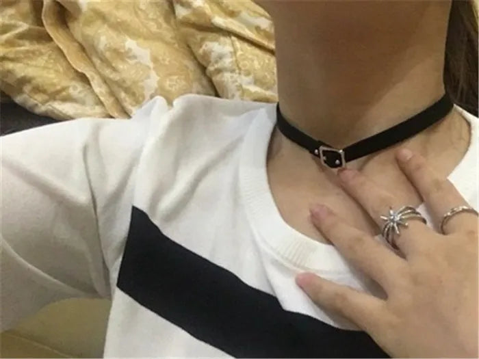 Chocker Gothic Punk Style Black Fake Leather Choker Necklaces Women Crew Neck Necklace Female Party Jewelry Party Gifts Trinkets