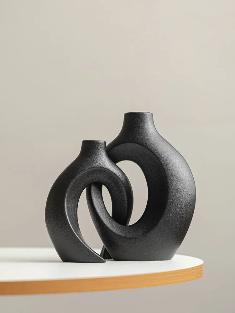 , Hollow Cuddled Ceramic Vase, 2 for Modern Home Decoration, Boho Donut Vase, Black and White Minimalist Decorative Flowerpot