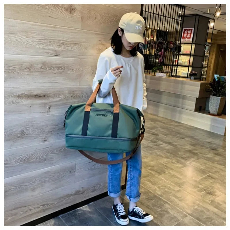 Large Capacity Travel Fitness Bag Waterproof Portable Sports Duffel Bag for Men Short Distance Workout Chest Shoulder Carryall