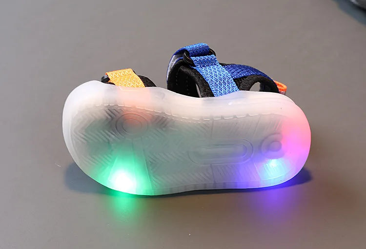 LED Kids Sandals Boys Girls 2023 Summer New Children Cartoon Luminous Light Up Baby Shoes Fashion Sport Soft Bottom Beach Shoes