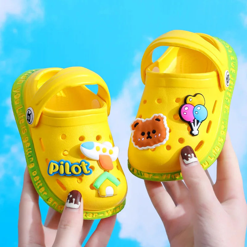 Children Cute Cartoons Sandals for Girls Boy Summer Baby Shoes Animal Rabbit Garden Beach Shoes Cave Hole Breathe Kids Slipper
