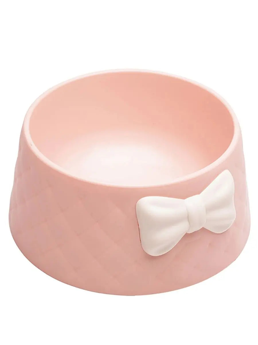The Macaron bowl with butterfly knot and the bowl is for pets