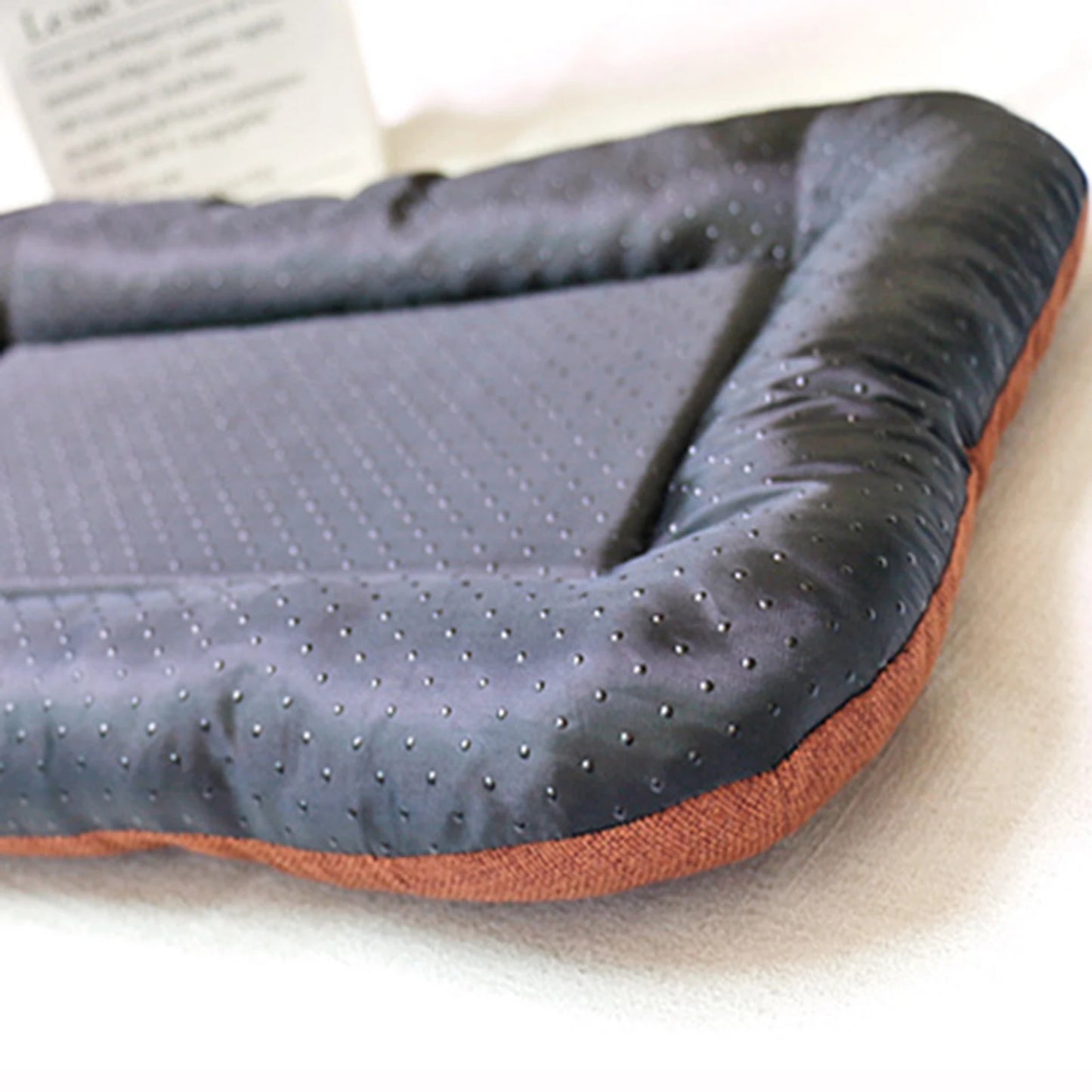 Pet Cooling Mat for Dogs Cat Breathable Sleeping Mat Pet Cushion Washable Self-Cooling Dog Pad for Small Medium Pets