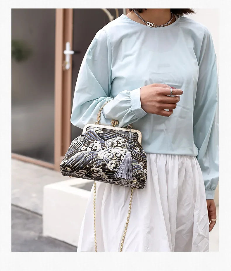 Fashion Vintage Fringe Bag Small Shell Bags Chain Women Shoulder Crossbody Bag Crane Flying Women's Handbags Purses Embroidery