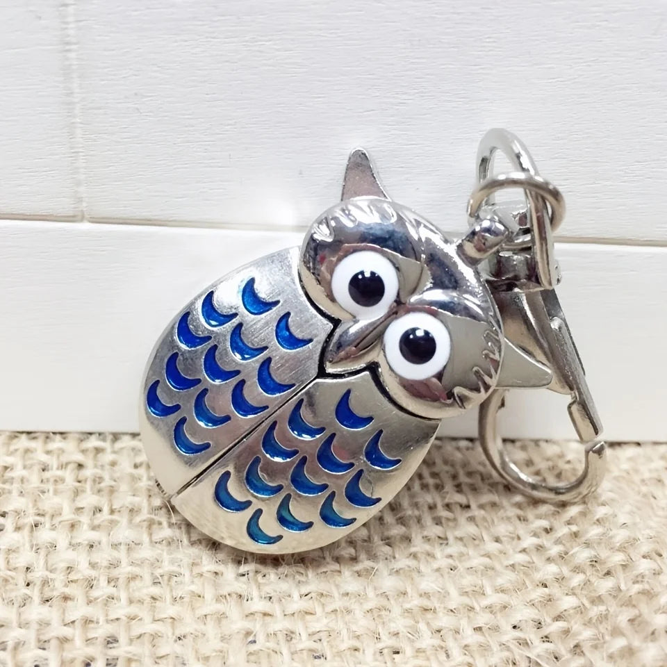 1PC Retro Silver Children's Cartoon Flip Creative Pocket Watch Necklace Women's Watch Student Watch Primary School Student Keych