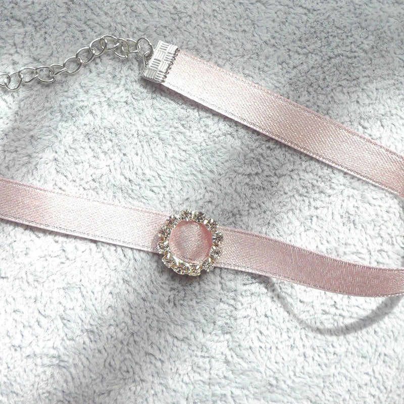 Fashion Women's Choker Necklace Lovely Gothic Pink Lace Pearl Pendant Elastic Short Clavicle Necklace Jewelry Gift For Girls
