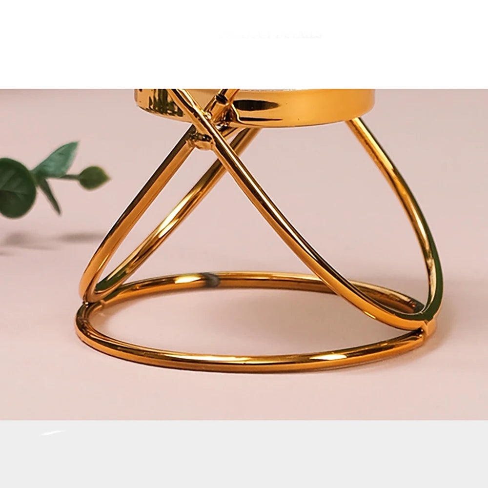 Metal Candlestick Holder Iron Candle Holders for Romantic Candlelight Dinner Props Table Decoration Retro Bedroom Ornaments
