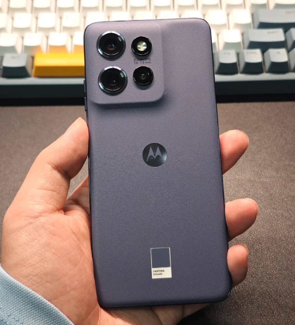 Unlocked Motorola Moto S50 Dimensity 7300 5G Smartphone 6.36'' 120Hz P-OLED Display 4310mAh 68W SuperVOOC 50MP Camera NFC OTA