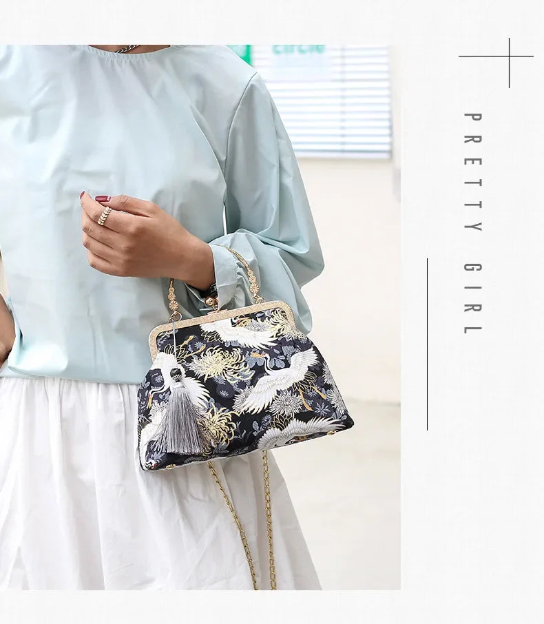 Fashion Vintage Fringe Bag Small Shell Bags Chain Women Shoulder Crossbody Bag Crane Flying Women's Handbags Purses Embroidery
