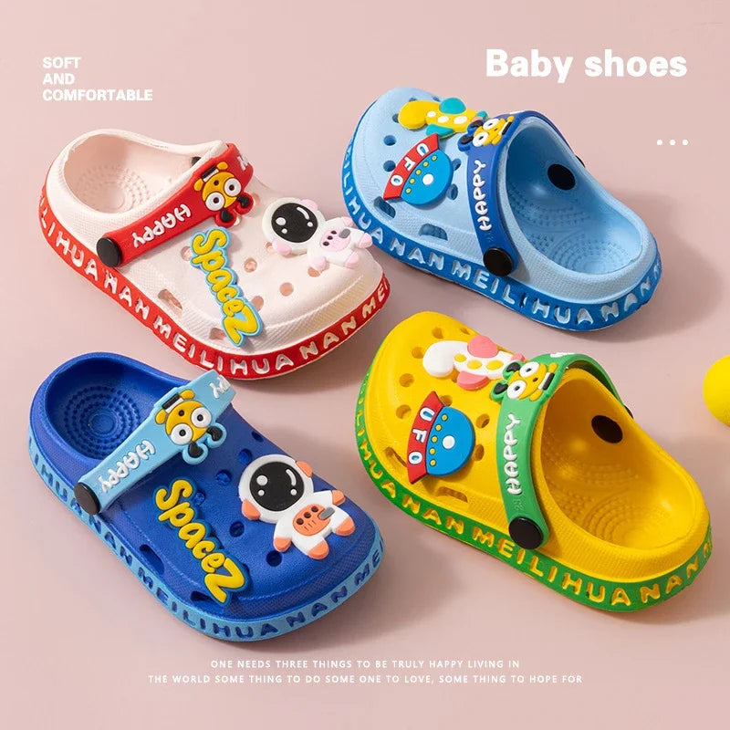 Children's Sandals EVA Ultra Light Boys and Girls Baby and Toddler Anti Slip Hole Shoes Astronaut UFO Sandals Slippers