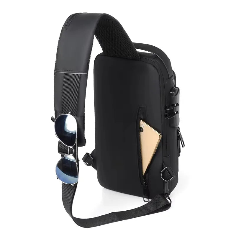 HEROIC KNIGHT Fashion New Large Waterproof Black Waist Bag Fanny Pack for Men Belt Bag with USB-C
