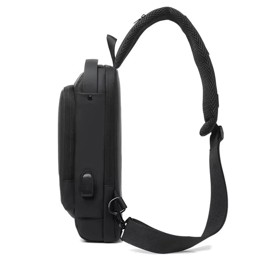 HEROIC KNIGHT Fashion New Large Waterproof Black Waist Bag Fanny Pack for Men Belt Bag with USB-C