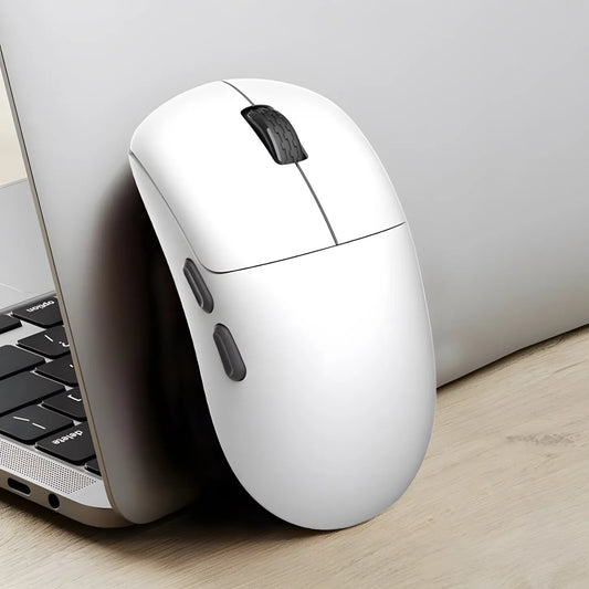 Factory Custom Optical RGB Tr-Mode 26000 DPI Wired & for BT 2.4g Gaming Mouse Lightweight with Three-Mode Option