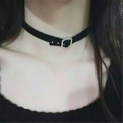 Chocker Gothic Punk Style Black Fake Leather Choker Necklaces Women Crew Neck Necklace Female Party Jewelry Party Gifts Trinkets