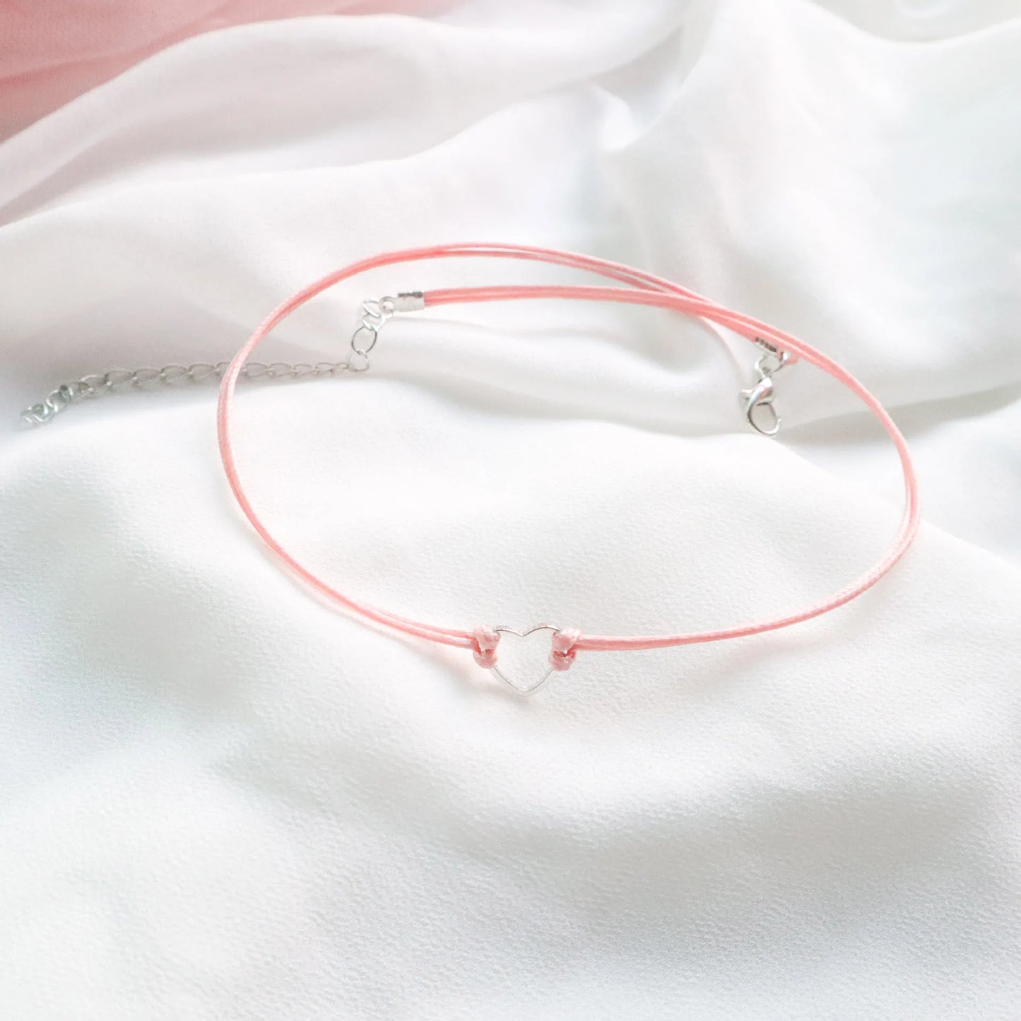 Fashion Women's Choker Necklace Lovely Gothic Pink Lace Pearl Pendant Elastic Short Clavicle Necklace Jewelry Gift For Girls