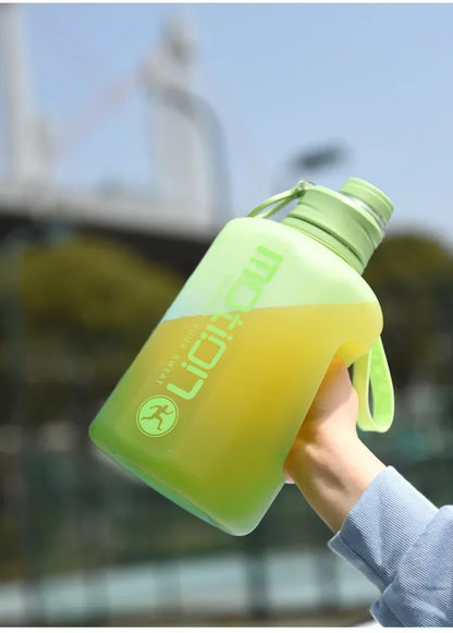 1pc 2L Sports Straw Large Capacity Fitness  With Straw Outdoor Plastic Portable Water Bottle With Scale Gradient Kettle