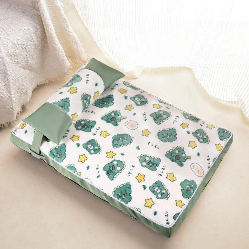 Removable and Washable Dog Bed Summer Cat Bed Seasonal Universal Pet Mat Dog Mat Sleeping Mat Pet Supplies