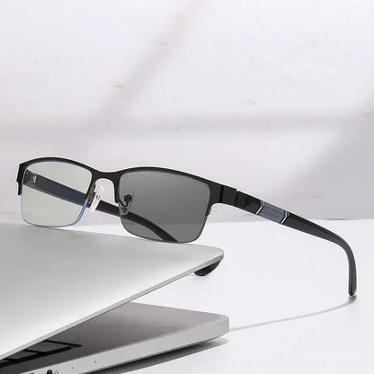 Metal Frame Far Sighted Eyeglasses with Sunshades Smart Photochromic Multifocal Reading Glasses Men Business Presbyopia Eyewear