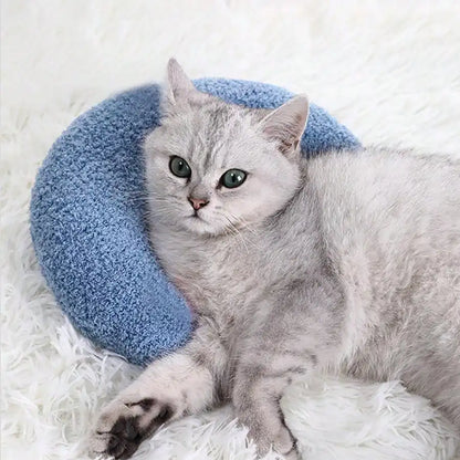 Pet Supplies Dog and Cat Pillow Protects Cervical Spinee, Deep Sleep U-Shaped Pillow, Kitten and Puppy Pillow