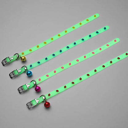 Fashion Pet Glowing Collars with Bell Glow at Night Dogs Cats Necklace Light Luminous Neck Ring Accessories for Kitten and Puppy