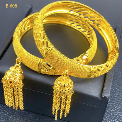 XUHUANG New Design Dubai Gold Color Bangles With Tassel Pendant For Women Indian Middle Eastern Nigerian Wedding Luxury Jewelry