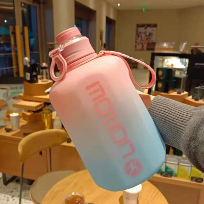 1pc 2L Sports Straw Large Capacity Fitness  With Straw Outdoor Plastic Portable Water Bottle With Scale Gradient Kettle