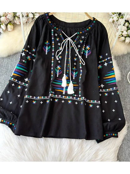 Women's Autumn Blouse Temperament Fashionable Vintage Embroidered Shirt 2024 New Bohemian Vacation Style Loose Top BL026