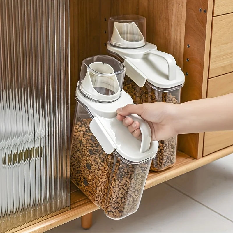 Dry food for dogs and cats is easy to feed containers, moisture-proof pet food storage buckets, measuring cups and handle design