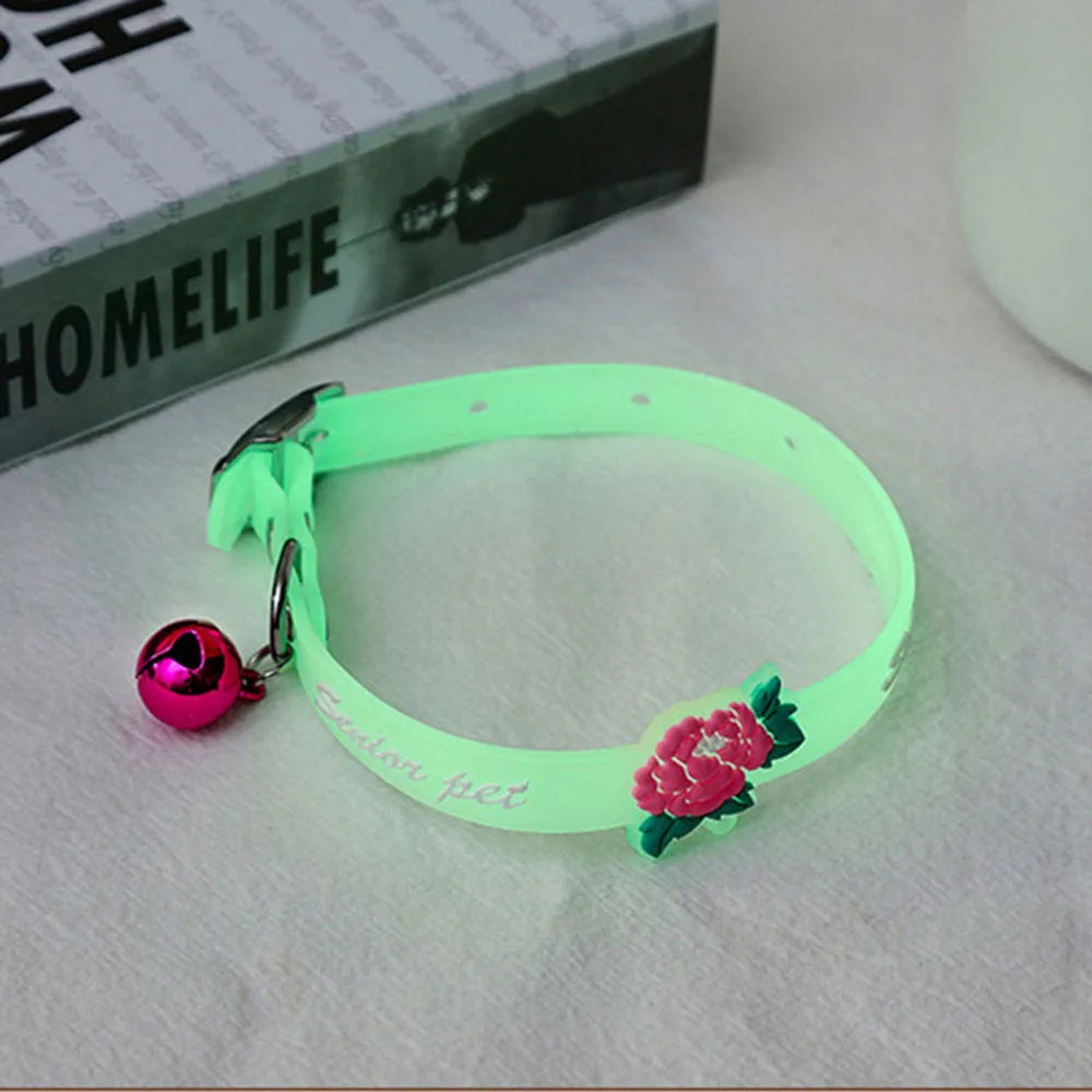 Fashion Pet Glowing Collars with Bell Glow at Night Dogs Cats Necklace Light Luminous Neck Ring Accessories for Kitten and Puppy