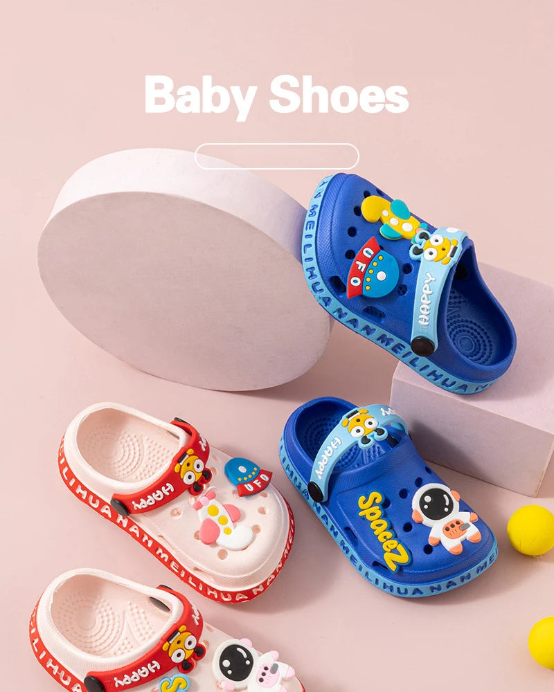 Children's Sandals EVA Ultra Light Boys and Girls Baby and Toddler Anti Slip Hole Shoes  Astronaut UFO Sandals Slippers