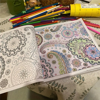 Mandalas Stress Relief Coloring Book English Edition, 128 pages thick 160g white cardboard, packaged in adult art mixed pattern