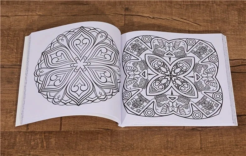 Mandalas Stress Relief Coloring Book English Edition, 128 pages thick 160g white cardboard, packaged in adult art mixed pattern