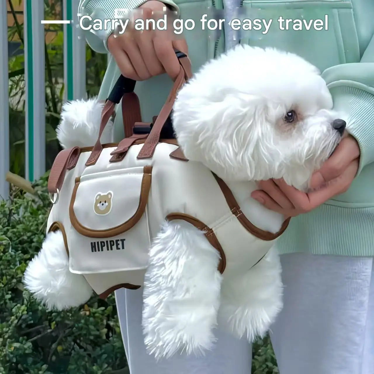 Practical and Stylish Hipipet Pet Carrier with Adjustable Straps and Handy Pocket for Easy Pet Transport