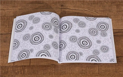 Mandalas Stress Relief Coloring Book English Edition, 128 pages thick 160g white cardboard, packaged in adult art mixed pattern