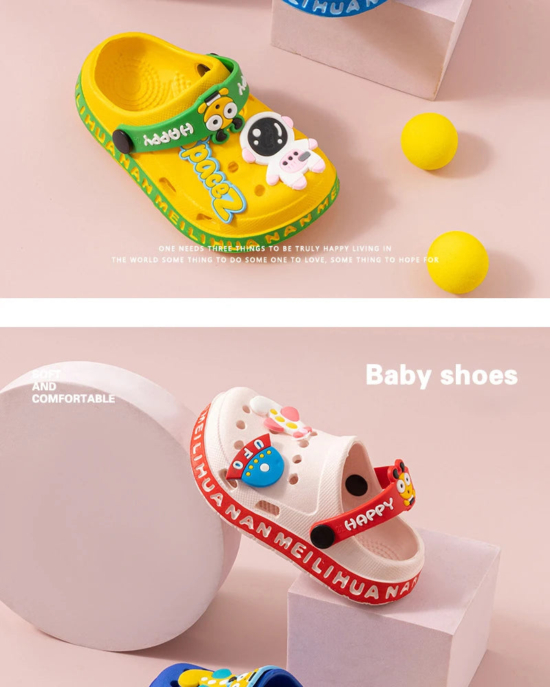 Children's Sandals EVA Ultra Light Boys and Girls Baby and Toddler Anti Slip Hole Shoes  Astronaut UFO Sandals Slippers