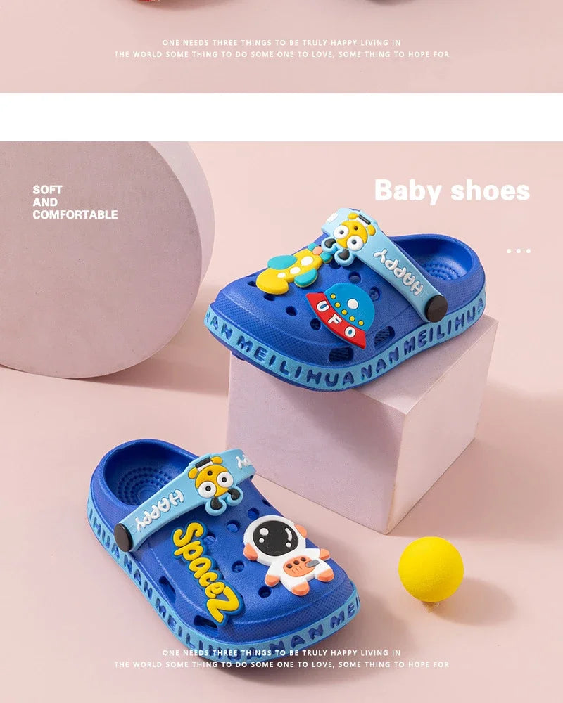 Children's Sandals EVA Ultra Light Boys and Girls Baby and Toddler Anti Slip Hole Shoes  Astronaut UFO Sandals Slippers