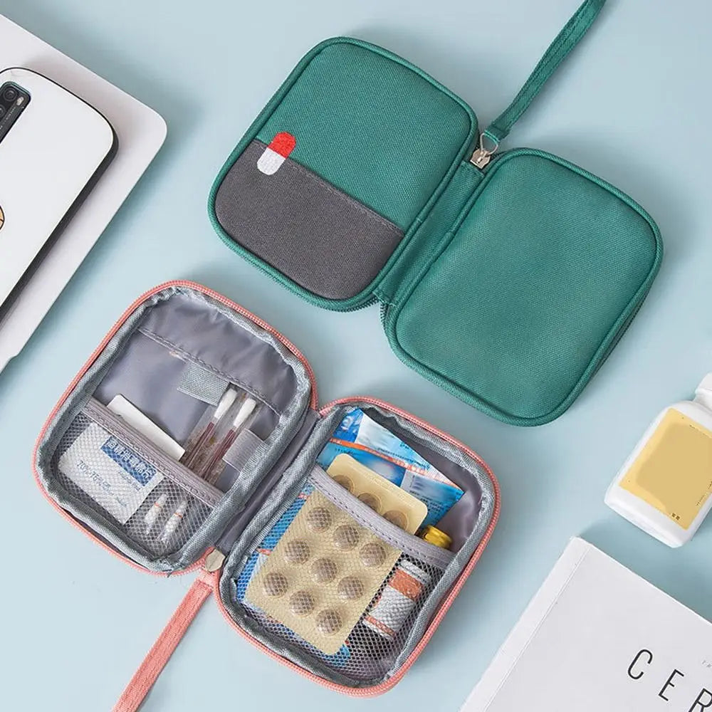 Outdoors Large-Capacity Travel Portable Medicine Case Emergency Survival Box Medicine Container Cosmetic Organizer