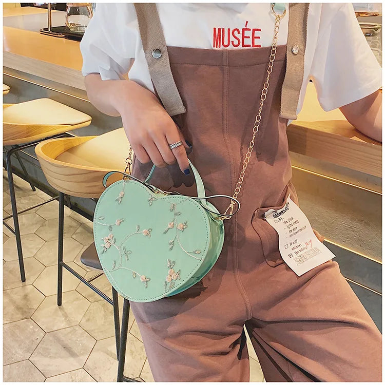 Sweet Lace Round Handbags High Quality PU Leather Women Crossbody Bags for Women 2025 Small Fresh Flower Chain Shoulder
