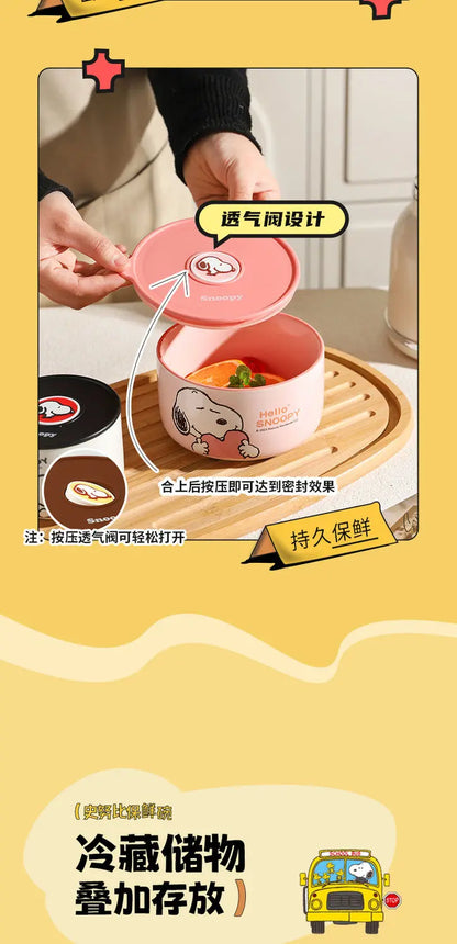 Snoopy animation peripheral cartoon safety bowl sealed ceramic box with lid can be microwaved and portable for office workers