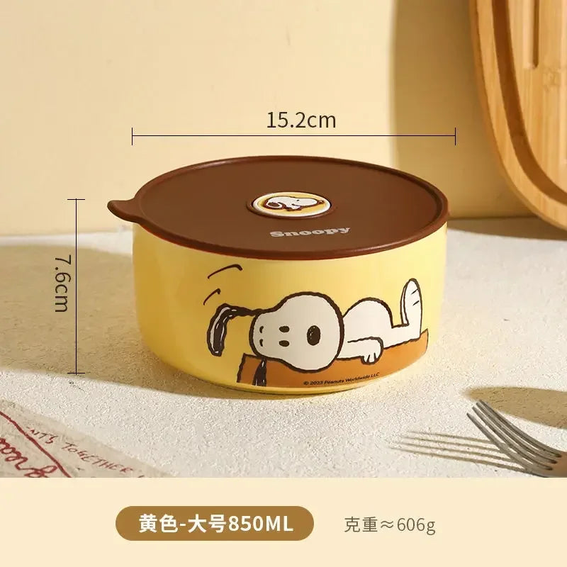 Snoopy animation peripheral cartoon safety bowl sealed ceramic box with lid can be microwaved and portable for office workers
