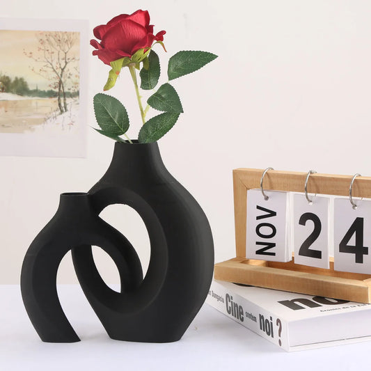 Hollow Nordic Modern Ceramic Vase Set of 2 for Modern Home Decor,Modern Boho Hollow Flower Vases for Living Room Bookshelf