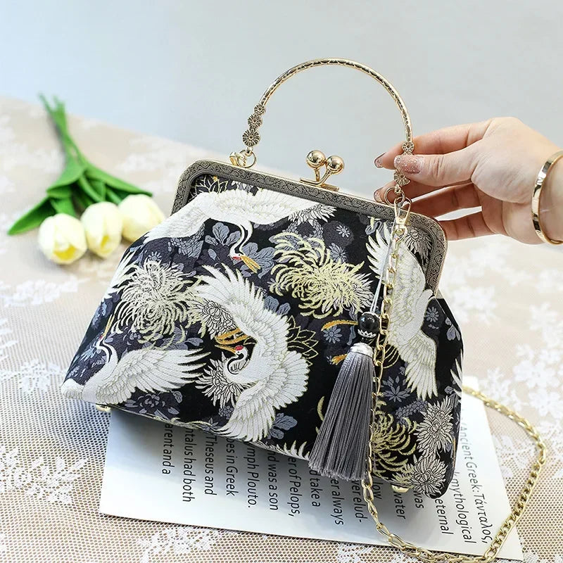 Fashion Vintage Fringe Bag Small Shell Bags Chain Women Shoulder Crossbody Bag Crane Flying Women's Handbags Purses Embroidery