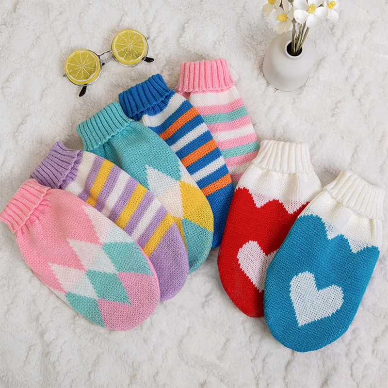 Small Dog Knitted Sweater Dog Heart Sweater Chihuahua Schnauzer Warm Dog Clothes Winter for Small Puppy Cat Pets Pet Supplies