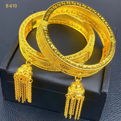 XUHUANG New Design Dubai Gold Color Bangles With Tassel Pendant For Women Indian Middle Eastern Nigerian Wedding Luxury Jewelry