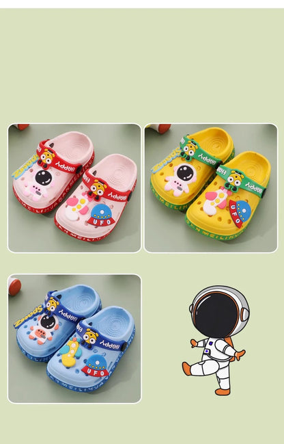 Cartoon Baby Soft-Sole Sandals – Ultra-Light Non-Slip Infant Closed-Toe Sandals for Boys and Girls, Beach Shoes