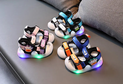LED Kids Sandals Boys Girls 2023 Summer New Children Cartoon Luminous Light Up Baby Shoes Fashion Sport Soft Bottom Beach Shoes