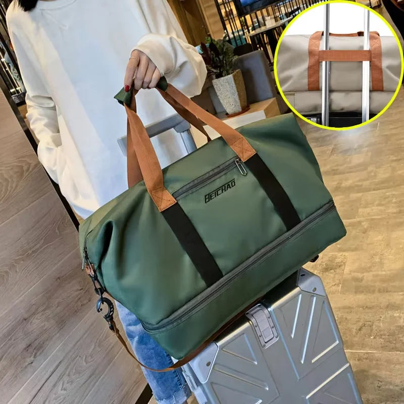 Fitness bag Large capacity Short distance luggage portable fitness bag Travel bag Shoulder handbag Men's sports waterproof bag