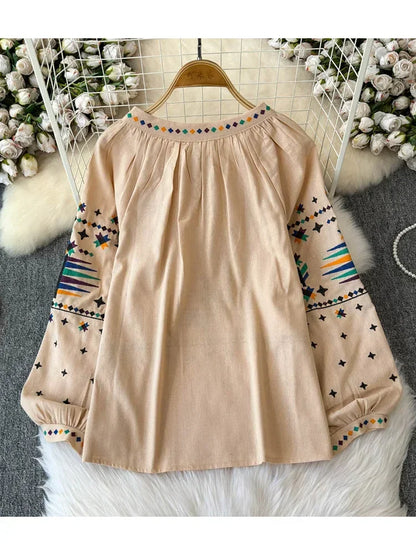 Women's Autumn Blouse Temperament Fashionable Vintage Embroidered Shirt 2024 New Bohemian Vacation Style Loose Top BL026