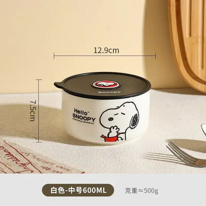 Snoopy animation peripheral cartoon safety bowl sealed ceramic box with lid can be microwaved and portable for office workers