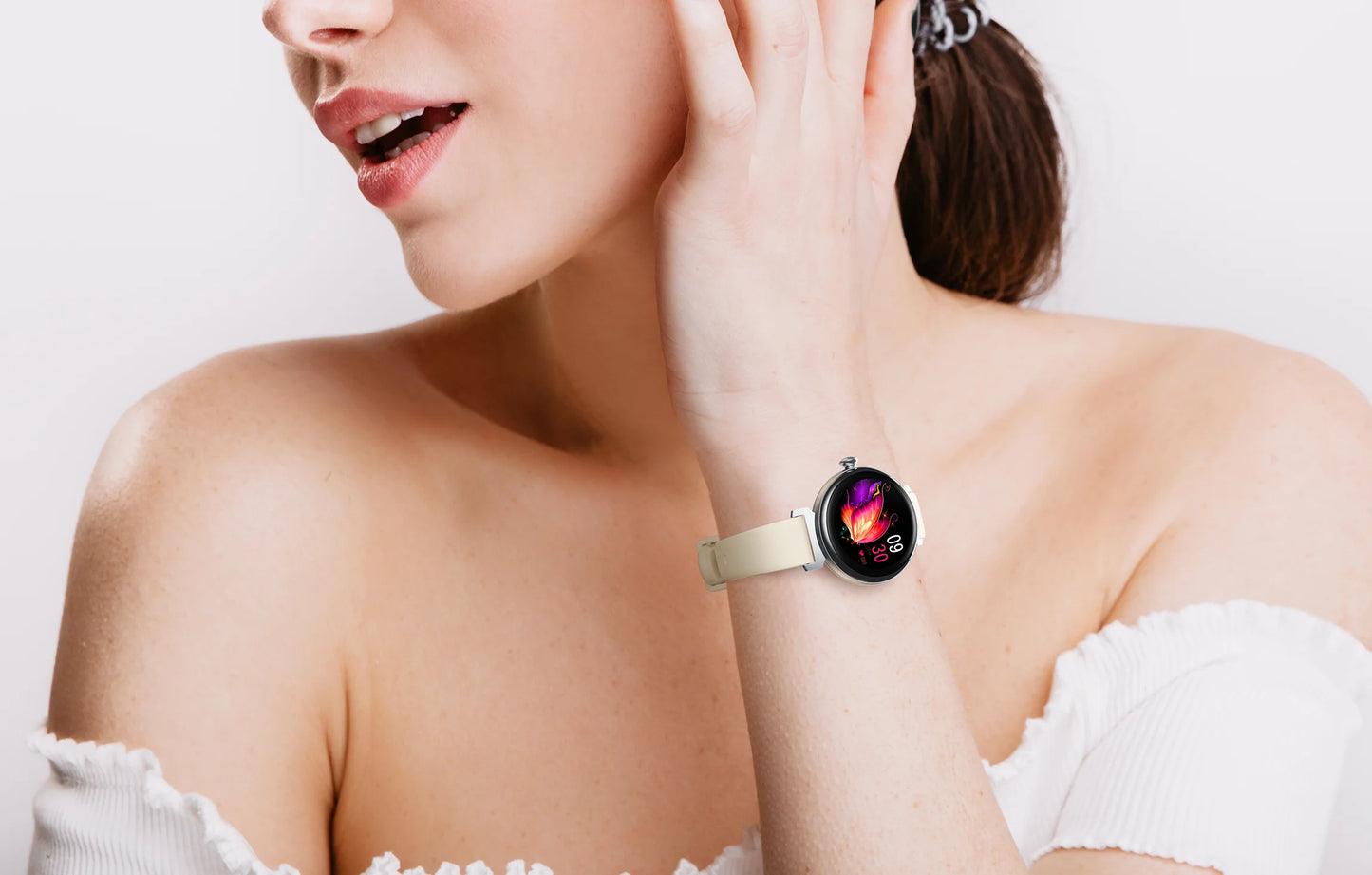 Rainbuvvy DM70 Steel Smart Watch AMLED Women Beautiful Wristwatch Supports IP68 BT Calling Sports Watch